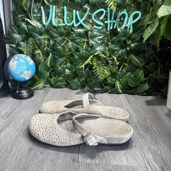 Vionic Lidia Mules Womens 10 Gray Suede Leather Laser Cut Mary Jane Comfort - Picture 4 of 8